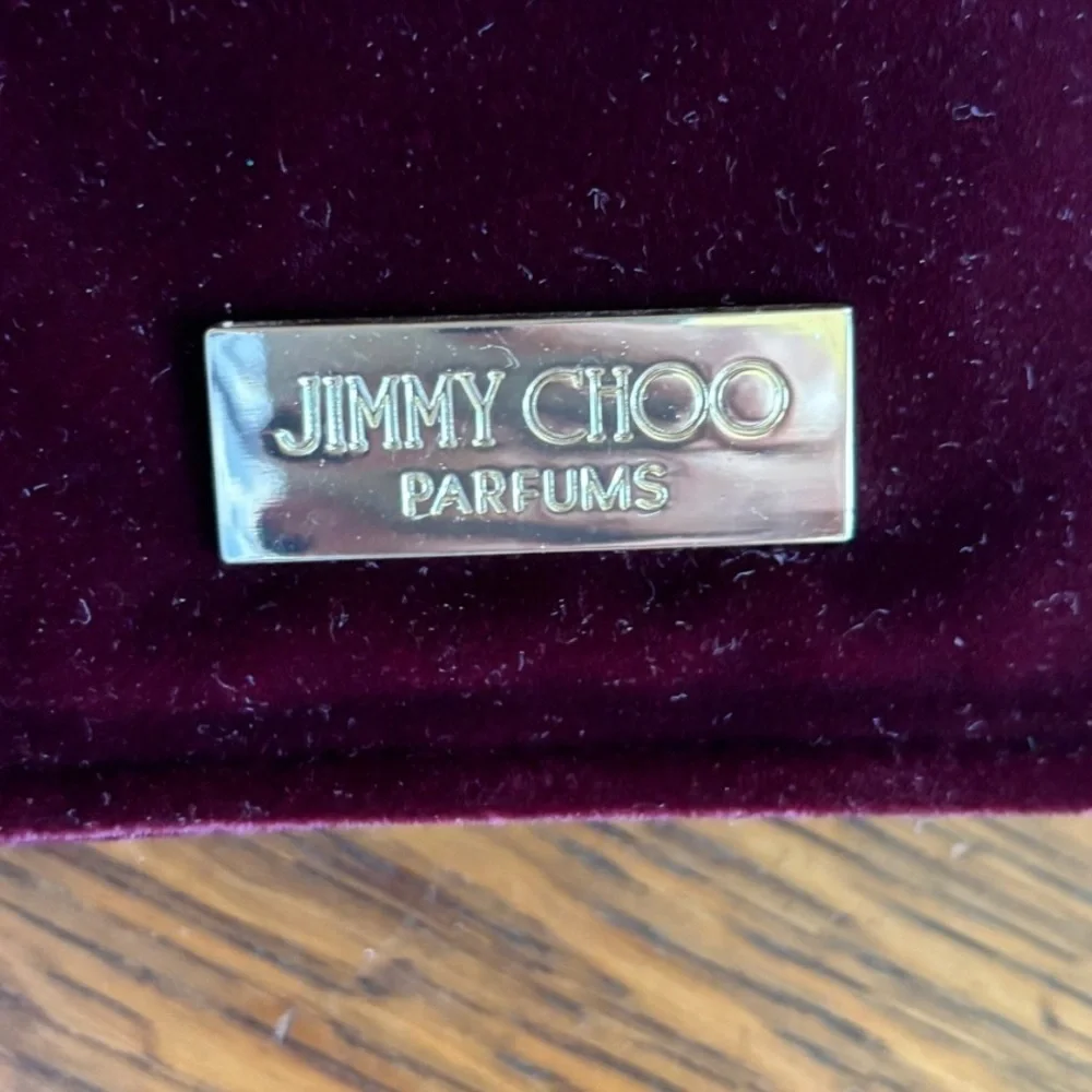 ✨ Vintage Jimmy Choo Parfums Velvet Chain Clutch ✨ - Picture 8 of 11